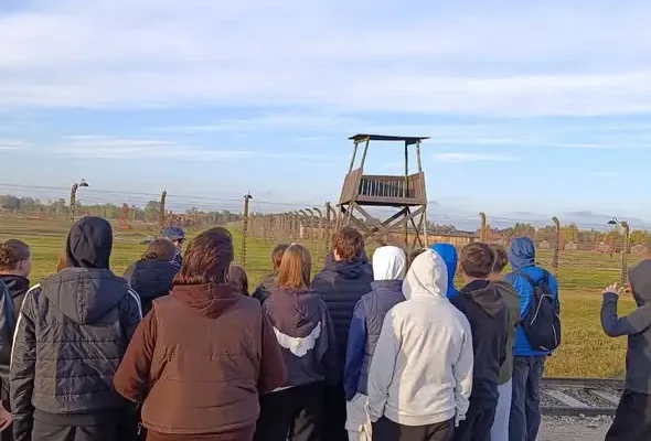 Uczniowie z Kolbuszowej odwiedzili Miejsce Pamięci Auschwitz-Birkenau